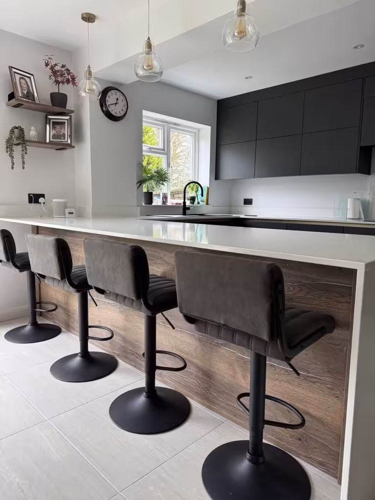 Recent Projects | From Vision to Reality: A Luxurious True Handleless Kitchens & Bespoke Interiors by Tefore