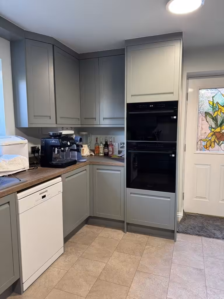 Recent Projects | 1 Before and After Kitchen Transformation: A Beautifully Bespoke Harborne Kitchen in Redditch Recent Projects | 1 Before and After Kitchen Transformation: A Beautifully Bespoke Harborne Kitchen in Redditch
