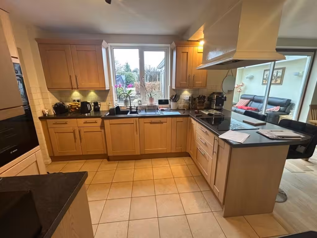 Recent Projects | A Beautiful Kitchen Installation in Redditch Recent Projects | A Beautiful Kitchen Installation in Redditch
