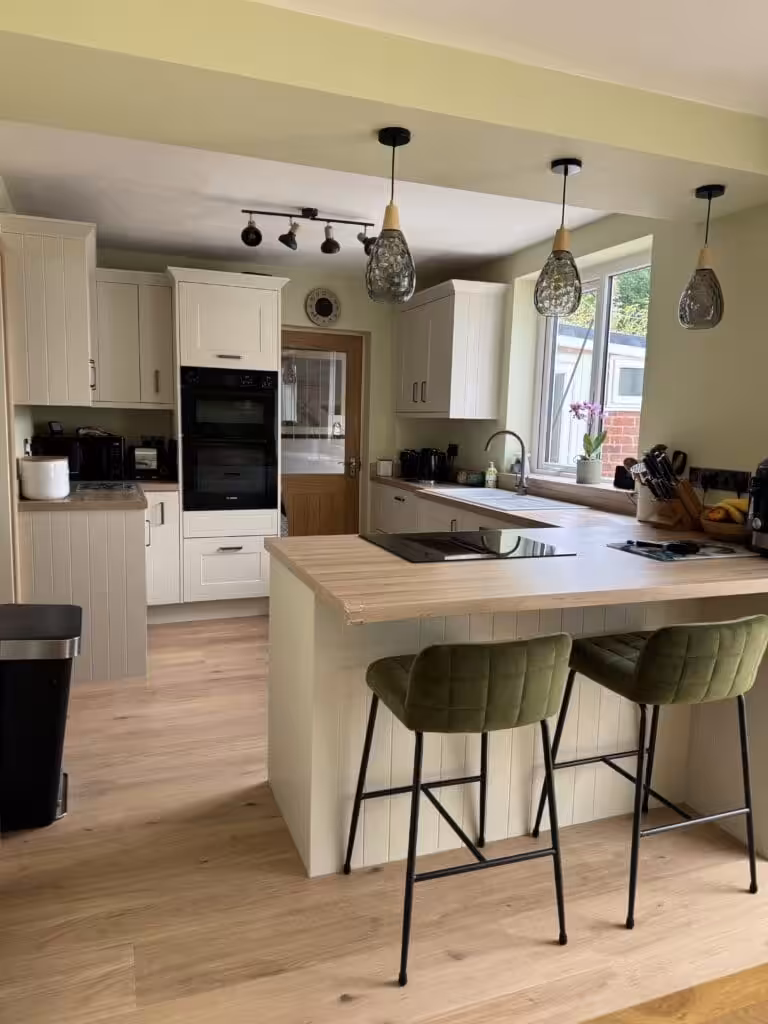 Recent Projects | A Beautiful Kitchen Installation in Redditch Recent Projects | A Beautiful Kitchen Installation in Redditch