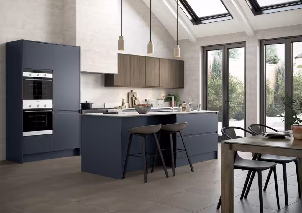 Kitchen Tips | 10 Two Tone Kitchen Ideas to Transform Your Home Kitchen Tips | 10 Two Tone Kitchen Ideas to Transform Your Home