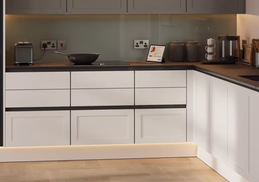 Kitchen Tips | 10 Two Tone Kitchen Ideas to Transform Your Home Kitchen Tips | 10 Two Tone Kitchen Ideas to Transform Your Home