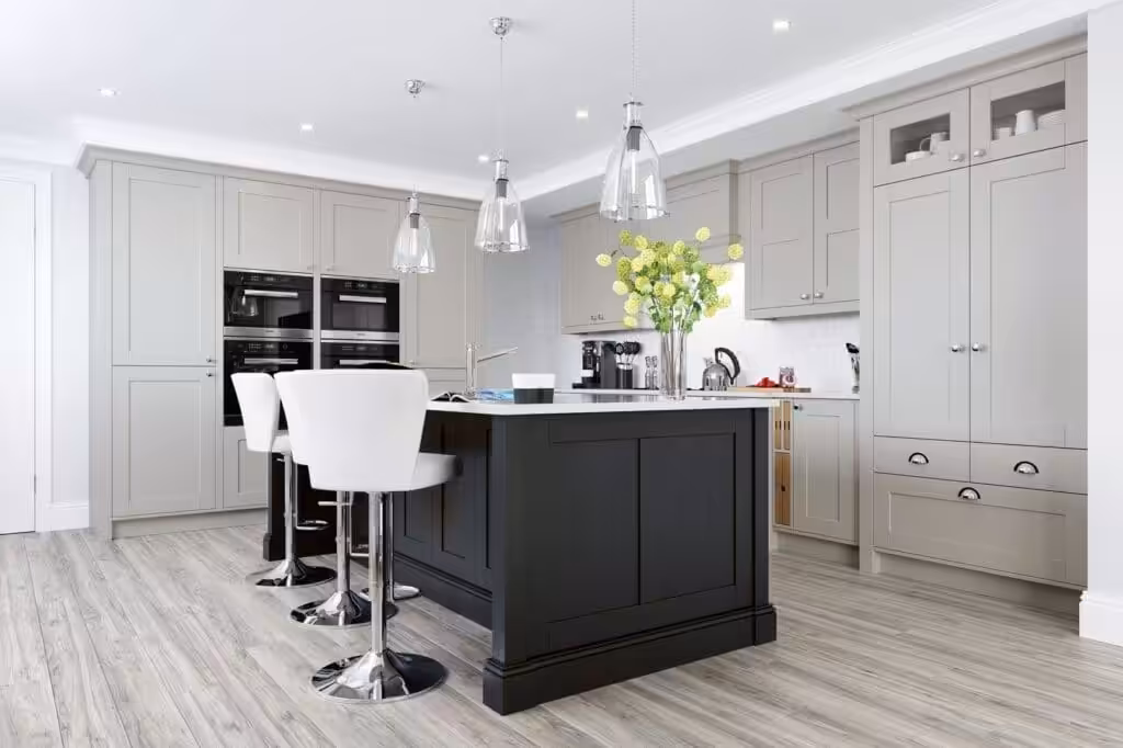 Kitchen Tips | 10 Two Tone Kitchen Ideas to Transform Your Home Kitchen Tips | 10 Two Tone Kitchen Ideas to Transform Your Home