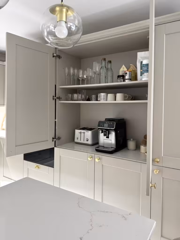 Recent Projects | Why a U-Shaped Kitchen Is the Perfect Choice for Style and Function Recent Projects | Why a U-Shaped Kitchen Is the Perfect Choice for Style and Function