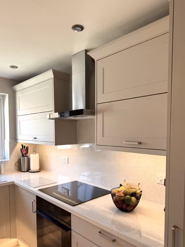 Kitchen Tips | 5 Hacks to Make Your Kitchen Feel Larger Kitchen Tips | 5 Hacks to Make Your Kitchen Feel Larger