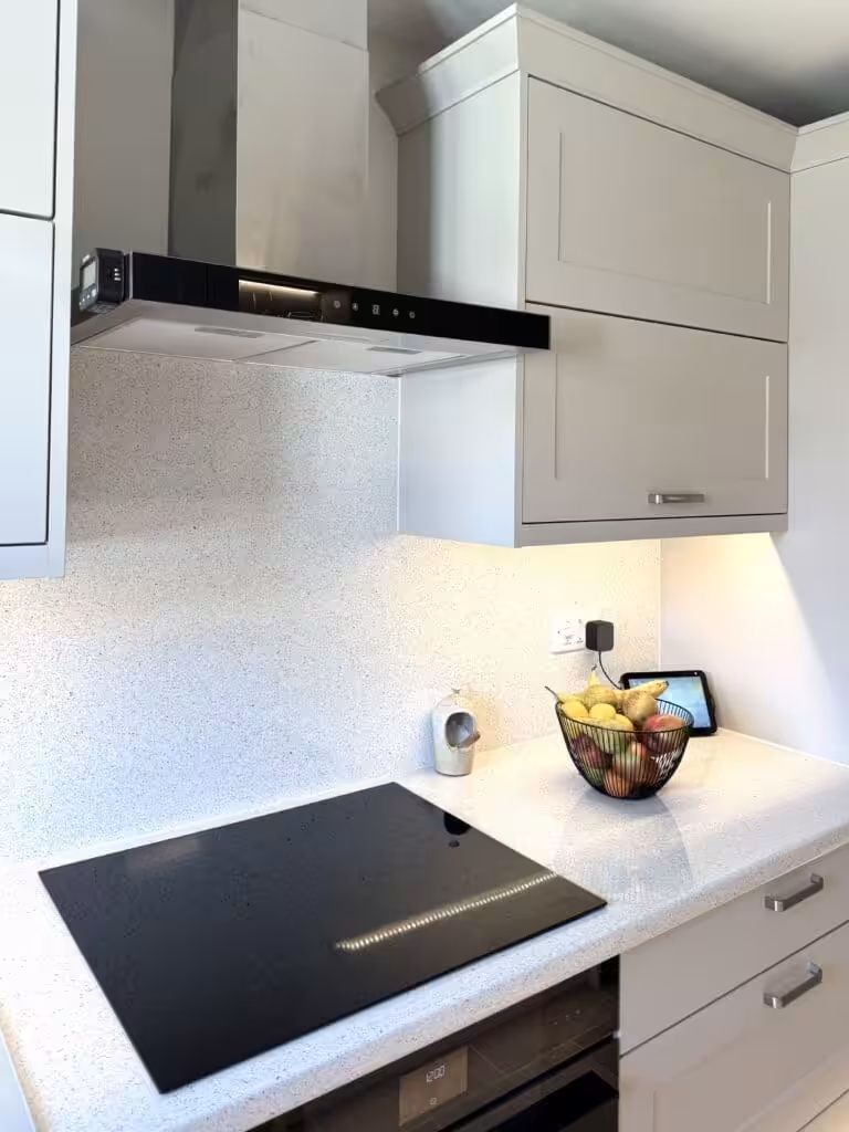 Kitchen Tips | 5 Hacks to Make Your Kitchen Feel Larger Kitchen Tips | 5 Hacks to Make Your Kitchen Feel Larger