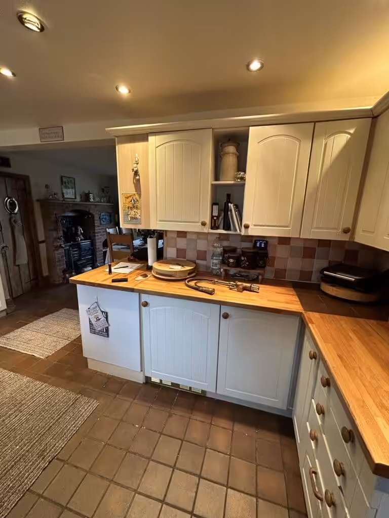 Recent Projects | A Characterful Country Kitchen Renovation Blending Tradition with Modern Living Recent Projects | A Characterful Country Kitchen Renovation Blending Tradition with Modern Living