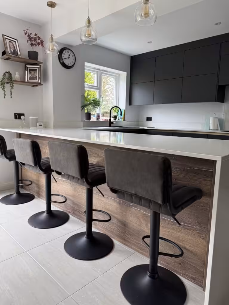 Kitchen Tips | Why Open-Plan Kitchens Continue to Grow in Popularity Across the UK Kitchen Tips | Why Open-Plan Kitchens Continue to Grow in Popularity Across the UK