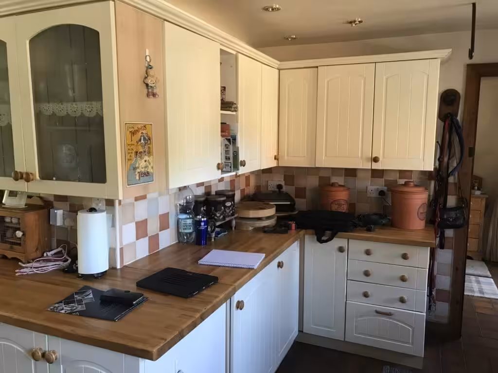 Recent Projects | A Characterful Country Kitchen Renovation Blending Tradition with Modern Living Recent Projects | A Characterful Country Kitchen Renovation Blending Tradition with Modern Living